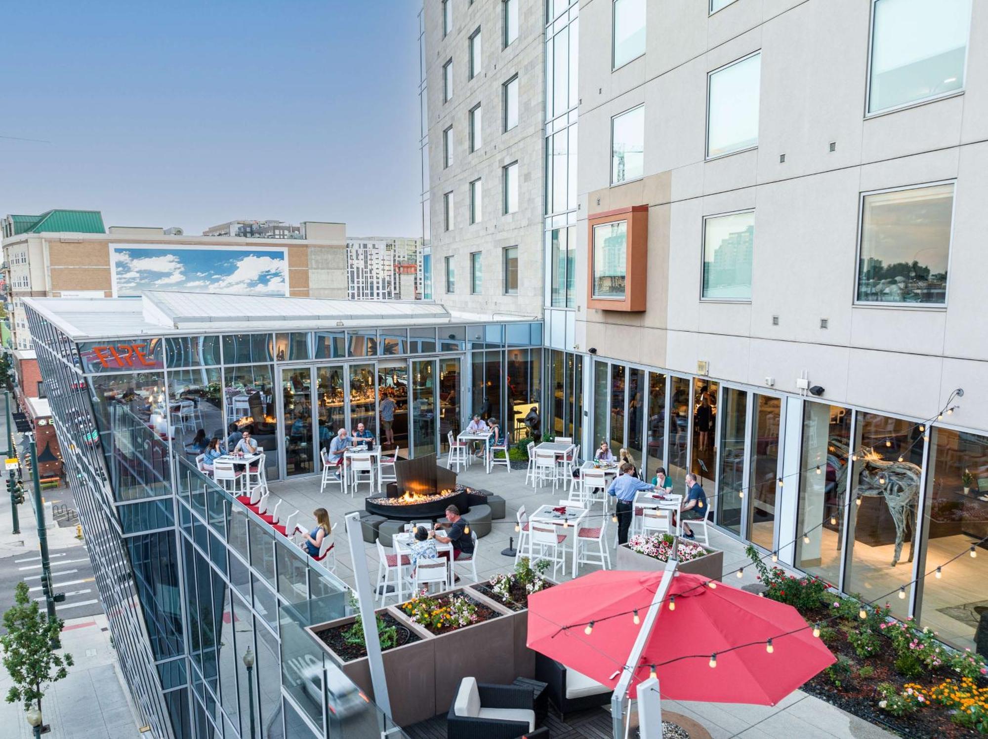 The Art Hotel Denver, Curio Collection By Hilton Экстерьер фото