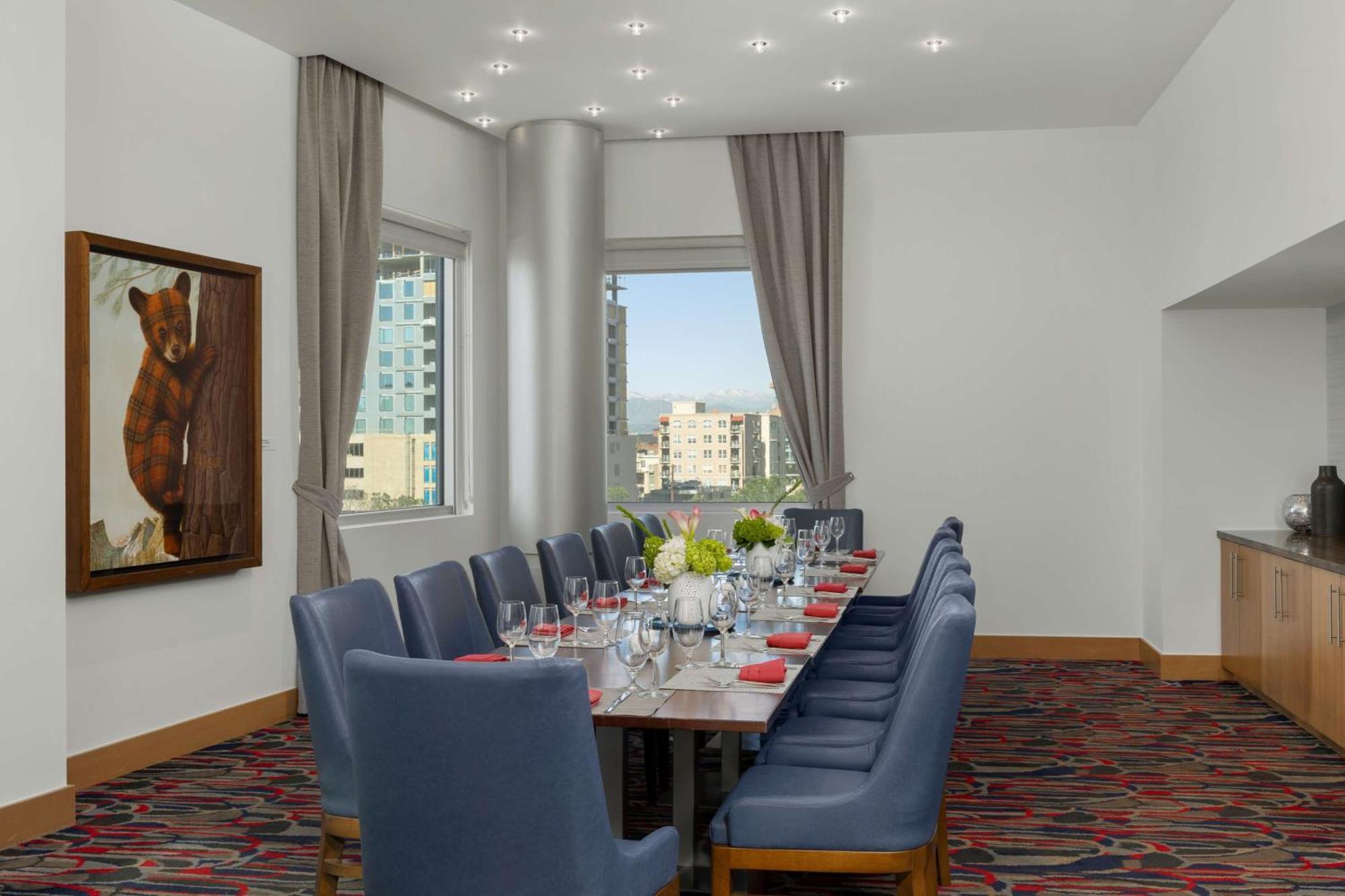 The Art Hotel Denver, Curio Collection By Hilton Экстерьер фото