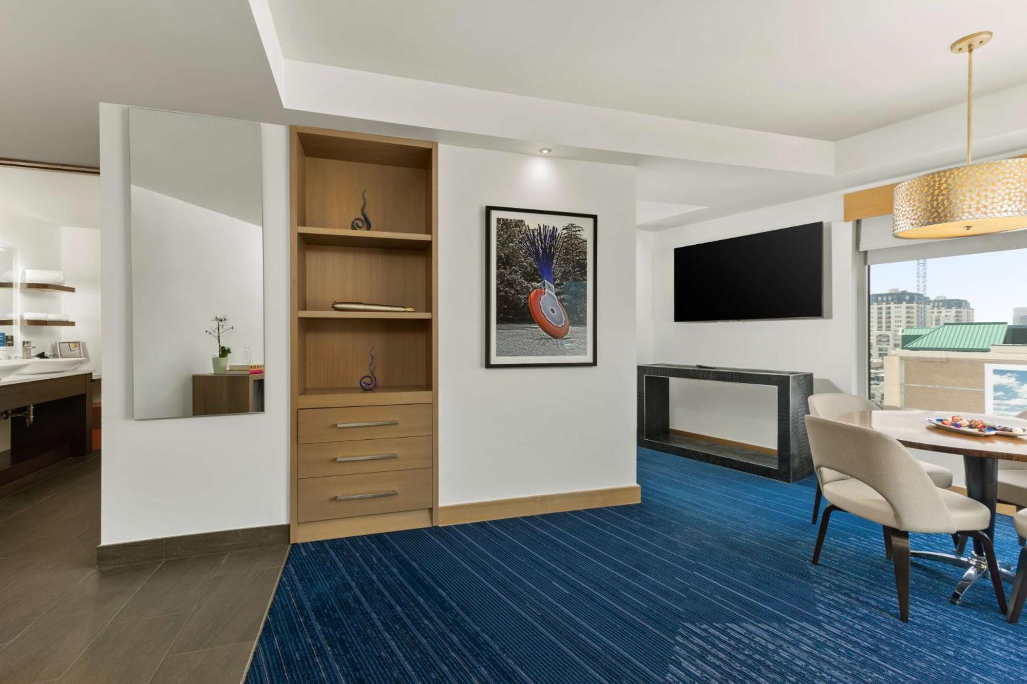 The Art Hotel Denver, Curio Collection By Hilton Экстерьер фото