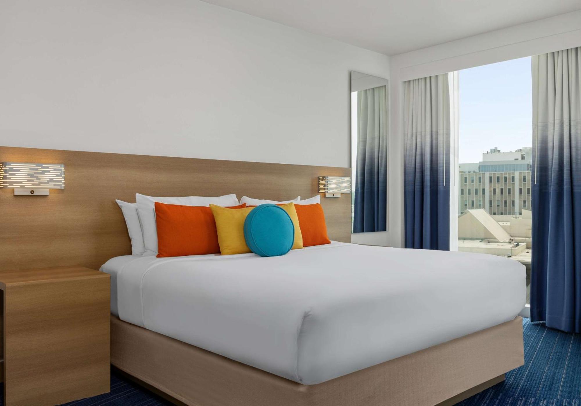The Art Hotel Denver, Curio Collection By Hilton Экстерьер фото